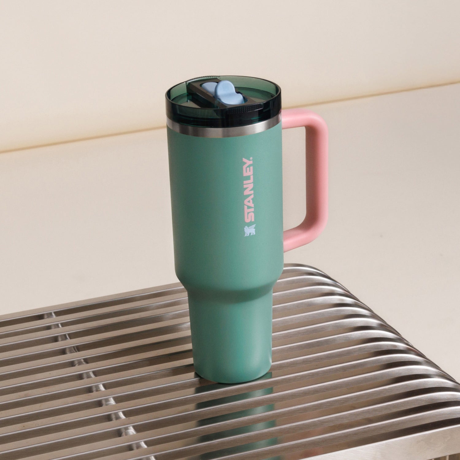 Stanley 1913 Stanley 1913 x Antonela Quencher ProTour Flip Straw Tumbler 40 OZ in Antonela Green | View 4
