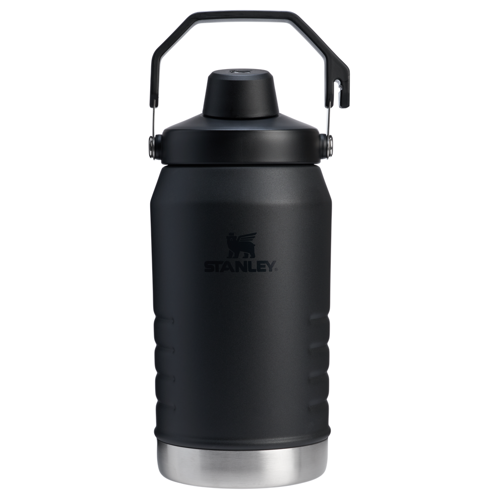 Stanley 1913 IceFlow™ Jug with Fast Flow Lid 64 OZ in Black 2.0