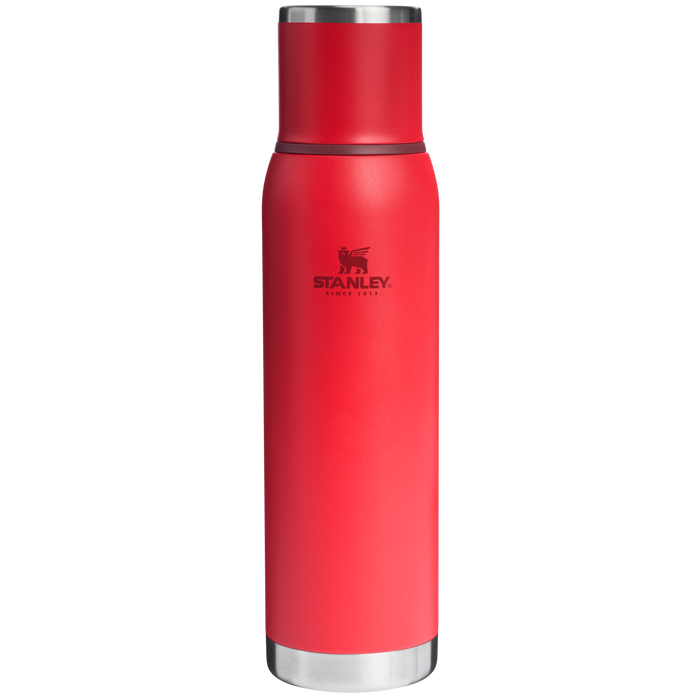 Stanley 1913 Adventure To-Go Bottle 1.4 QT in Chili Red