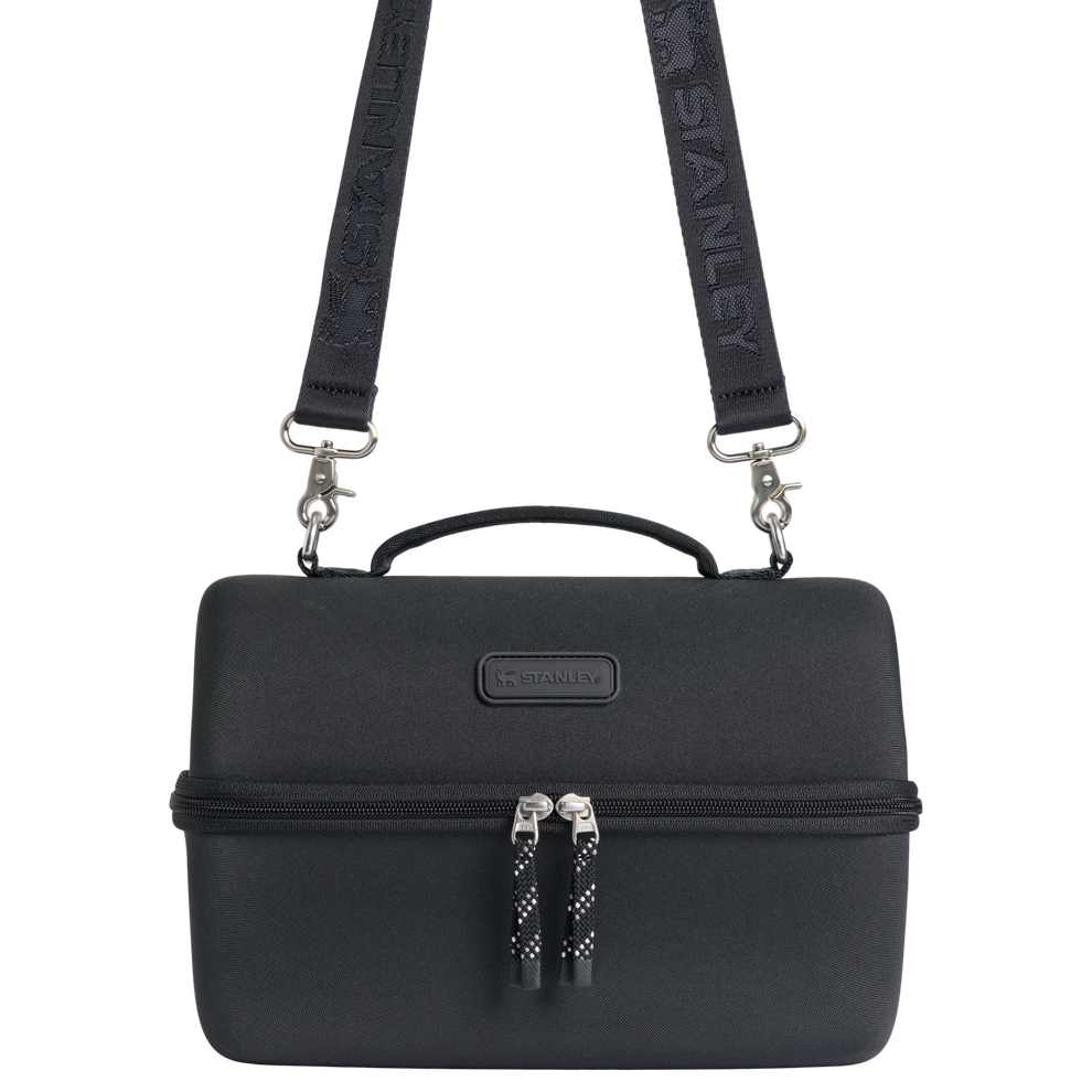 Stanley 1913 The Comeback Lunchbox 5.3 QT in Black