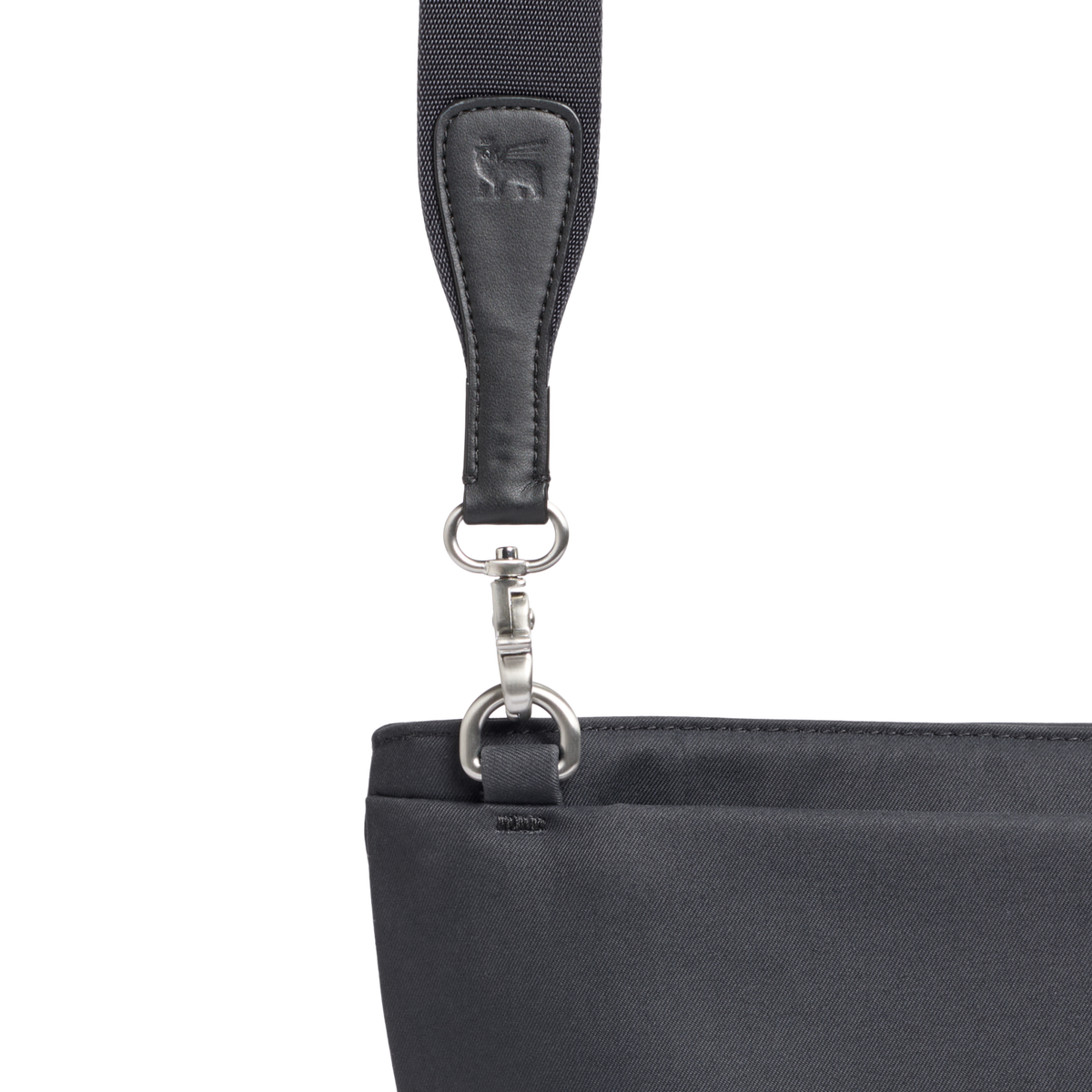 Stanley 1913 The Standby Satchel 10.57 QT in Black | Front View