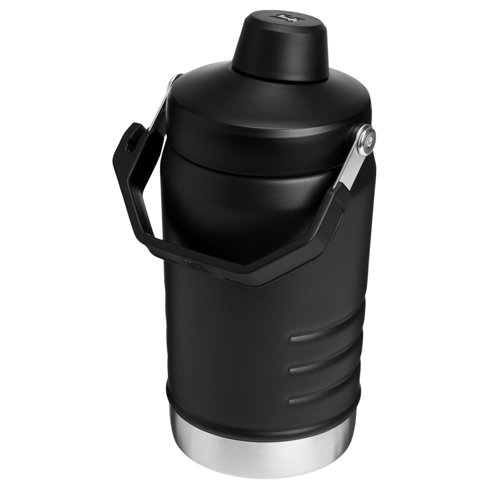 Stanley 1913 IceFlow™ Jug with Fast Flow Lid 40 OZ in Black 2.0
