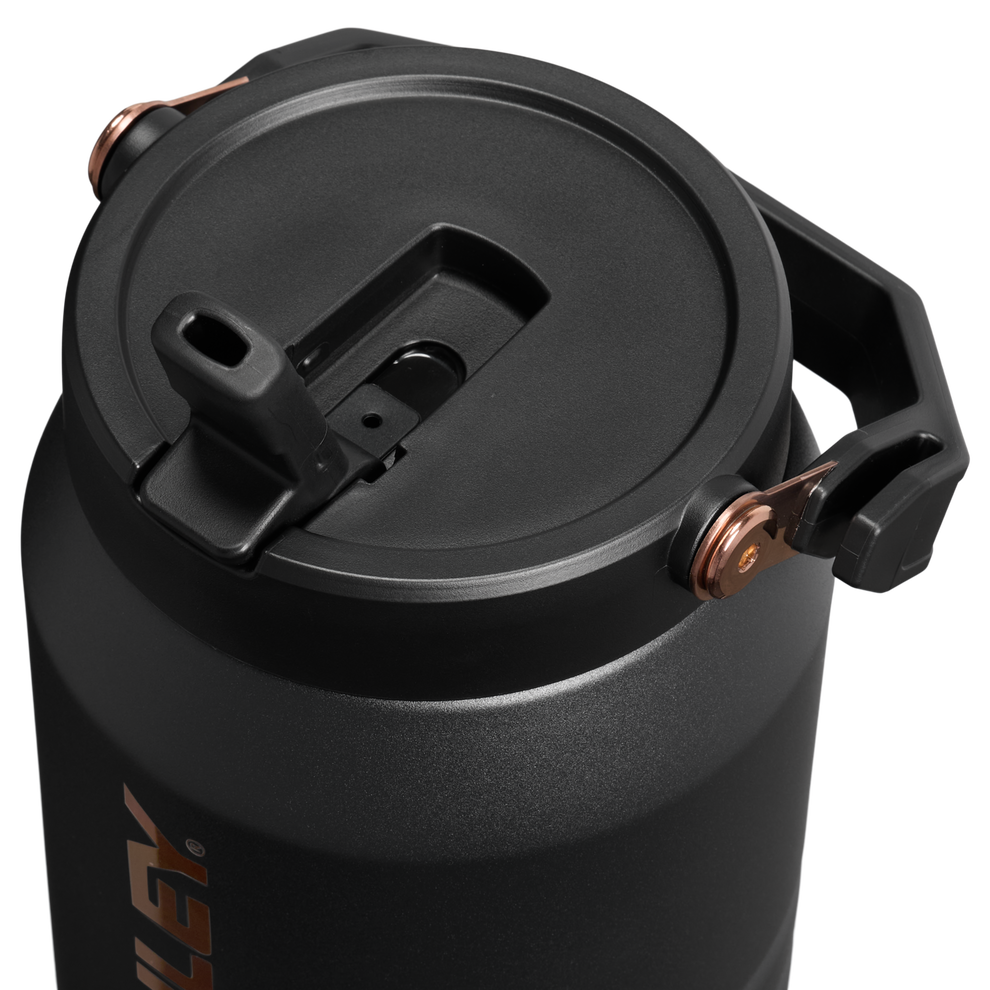 Stanley 1913 The Messi x Stanley IceFlow™ Flip Straw Jug 64 OZ in Messi GOAT Black