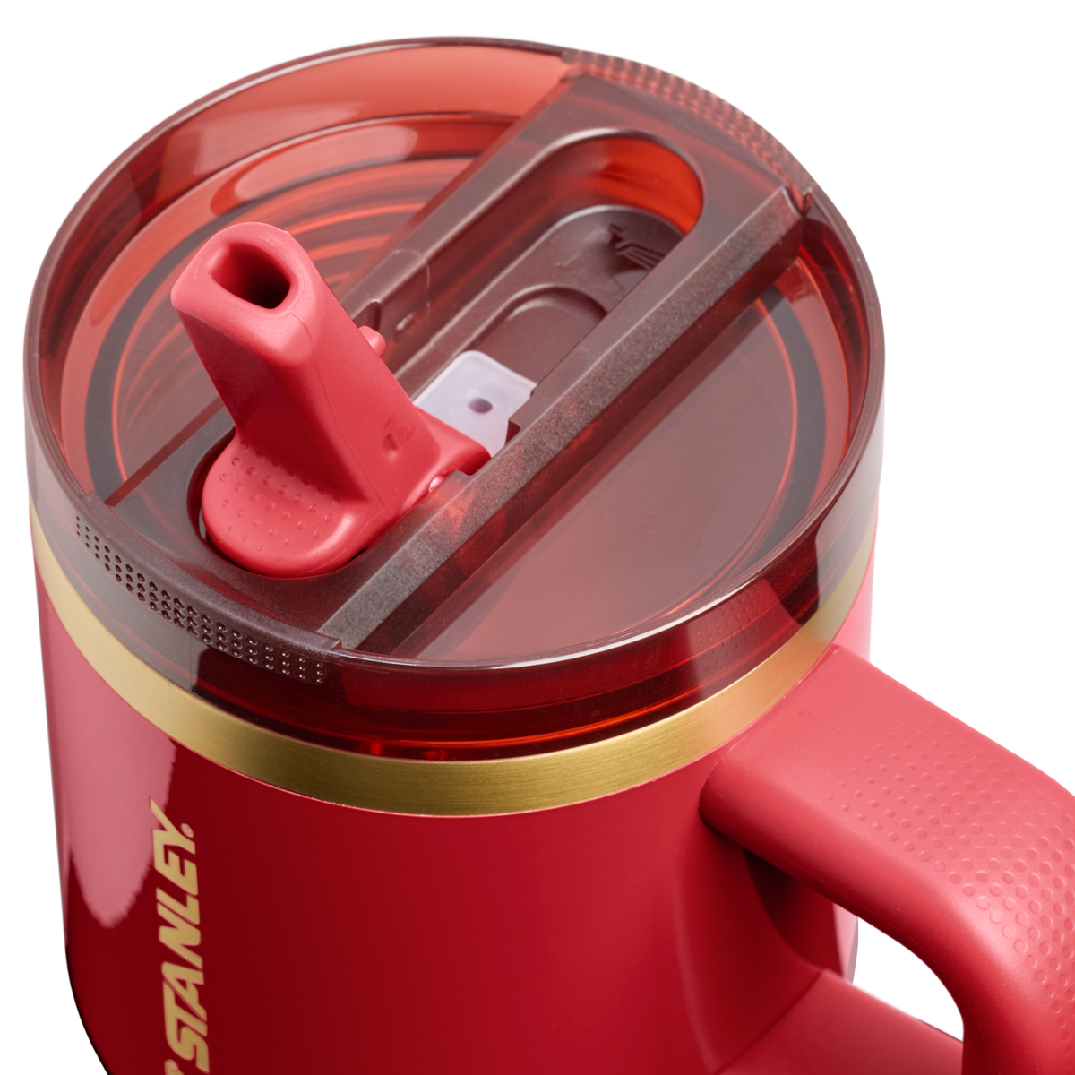 Stanley 1913 The Cheers & Cheer Quencher ProTour Flip Straw Tumbler 20 OZ in Holly Berry Gloss | Lid Detailed View